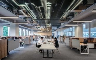 The Financial Considerations of Pursuing a Career in Tech