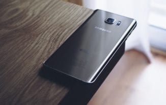 Glass Smartphones