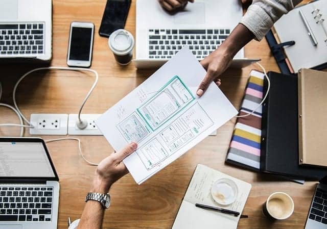 Promoting your Business with your Website 1 Content is King: A good website takes time to build great content