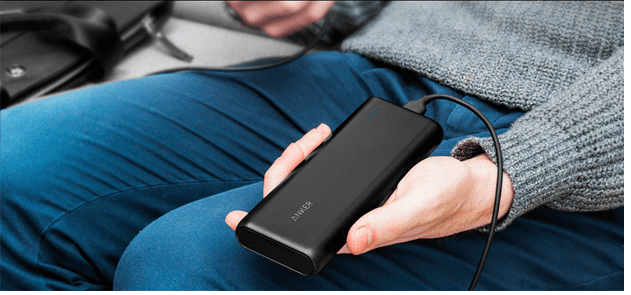 Man holding a Power Bank