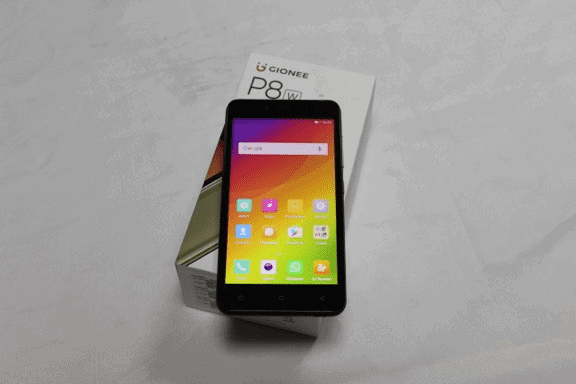 Gionee P8w on Box