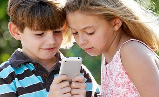 How to Protect & Monitor  Children’s or Teen’s Social Media