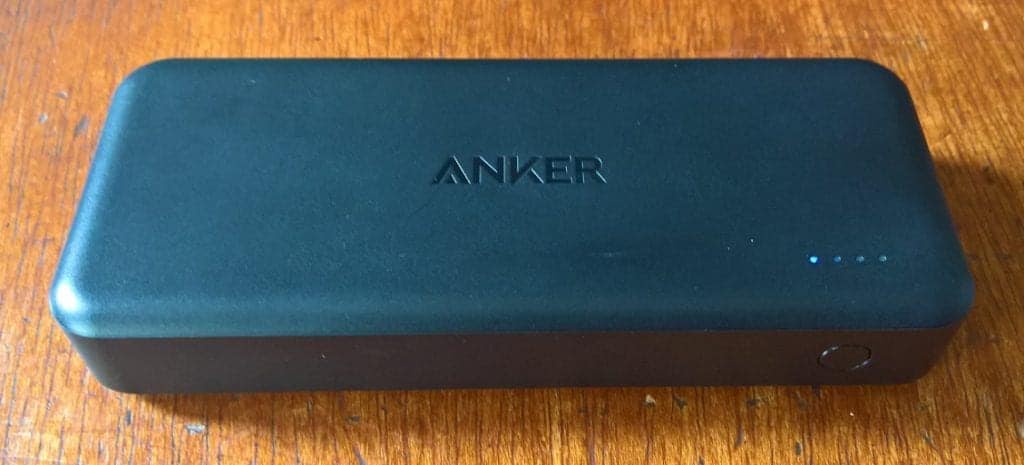 Unboxing Anker PowerCore II 20000 Power Bank showing the LED indicator