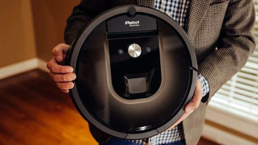 Roomba Vacuums Will Soon Map Out Your Home’s WiFi Coverage 1 iRobot Roomba 980