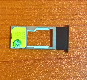 Uhans Max 2 SIM slot