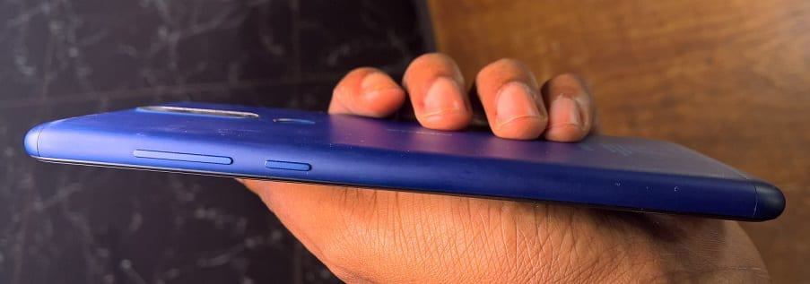 Nokia 3.1 Plus right side showing the Volume Rocker and Power Button