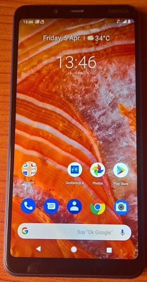 Nokia 3.1 Plus Homescreen with Android 9 Pie