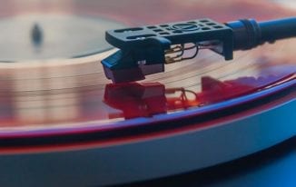 10 Reasons to consider Vinyl Music Listening