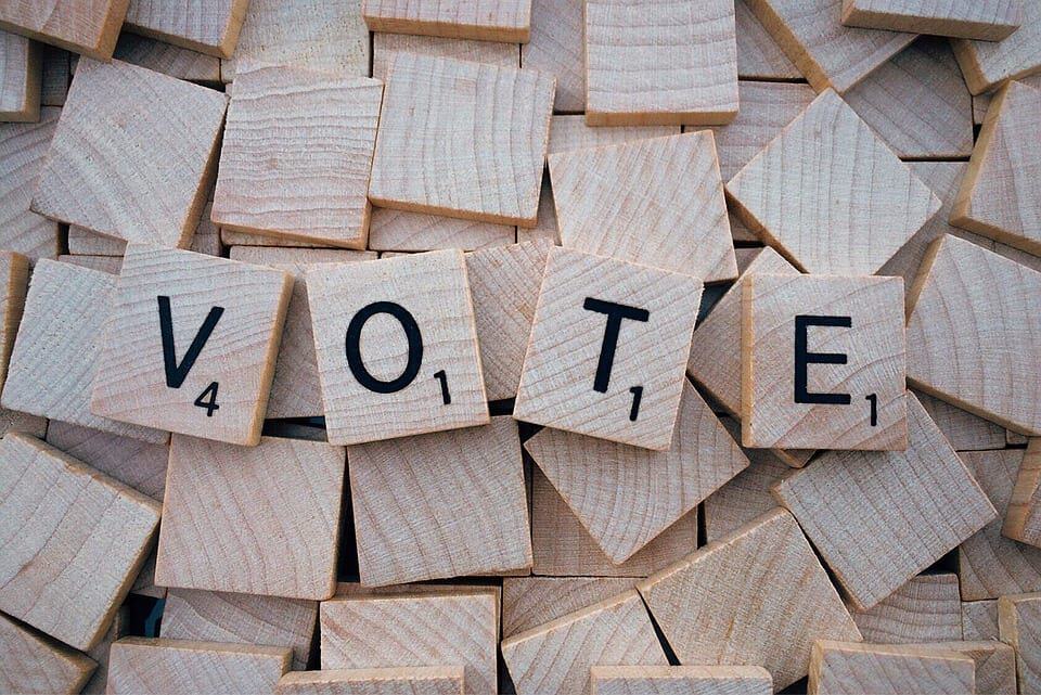 Buy Votes and Control the Outcome of Online Contest