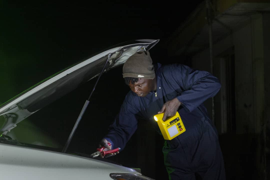 Mechanic Using Solar Home System