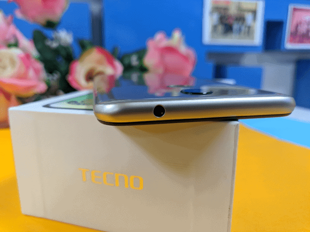 Tecno Pouvoir 3 top side showing the 3.5mm audio jack