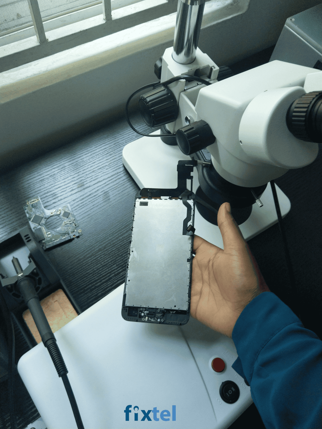 iPhone Screen Replacement Lagos