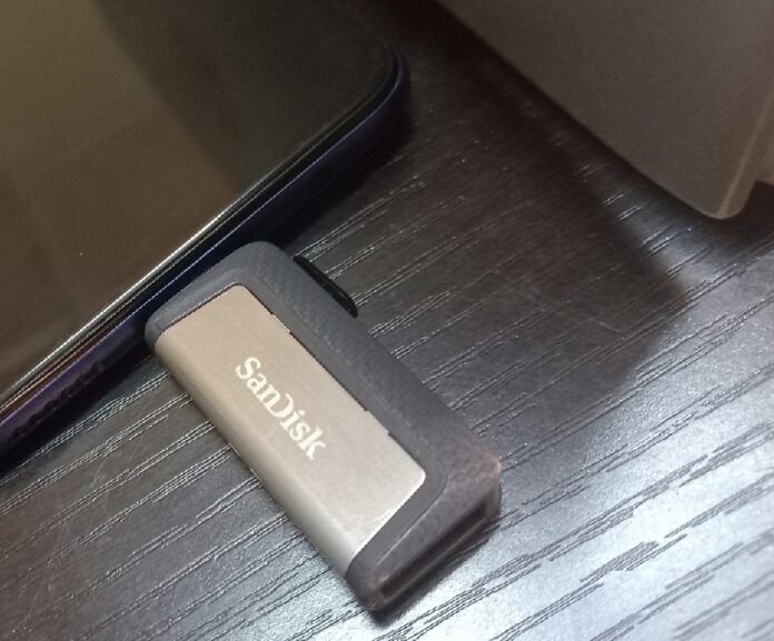 SanDisk Ultra Dual Drive Luxe USB Type C