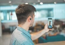 Signs Someone’s Dating Profile is Fake