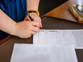 Post Signature Contract