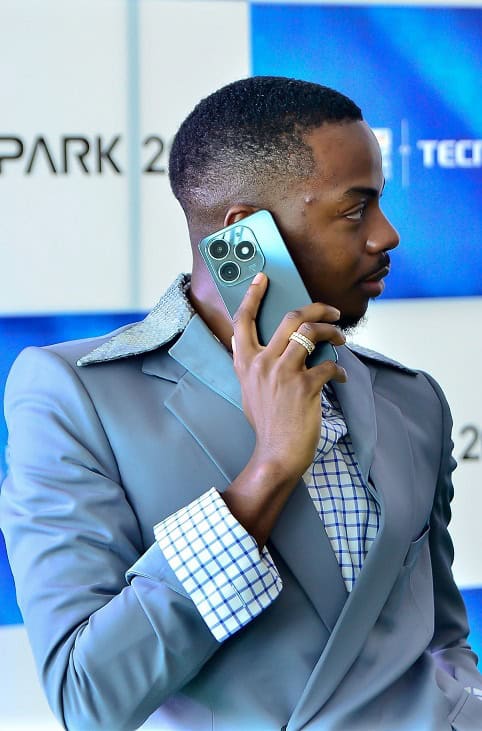 Making Calls with Tecno Spark 20 Series