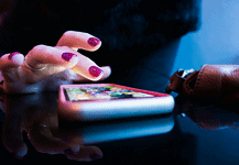 How Mobile Technology Transforms Modern Sports fingers on mobile phone