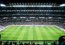 Second Screening: 4 Best Phone Apps to Use While Watching Sports Crowded stadium during a soccer match