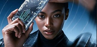 Woman holding smartphone with hydrocool cooling technology